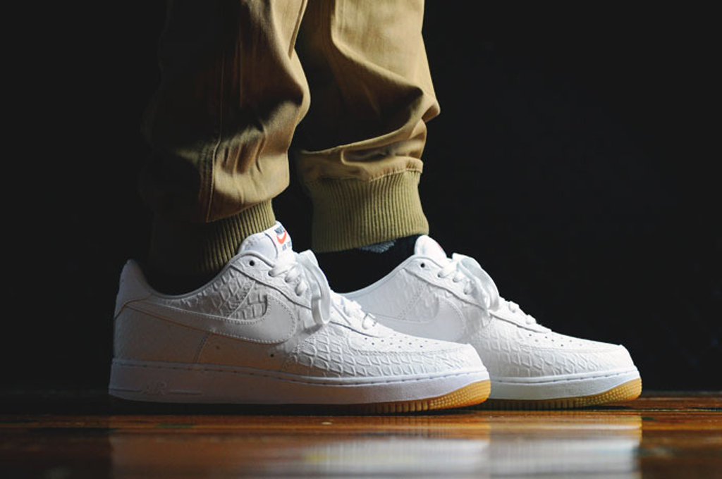 air force 1 white with gum sole