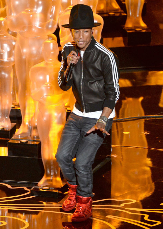 Pharrell Performs at the Oscars in adidas Originals (2)