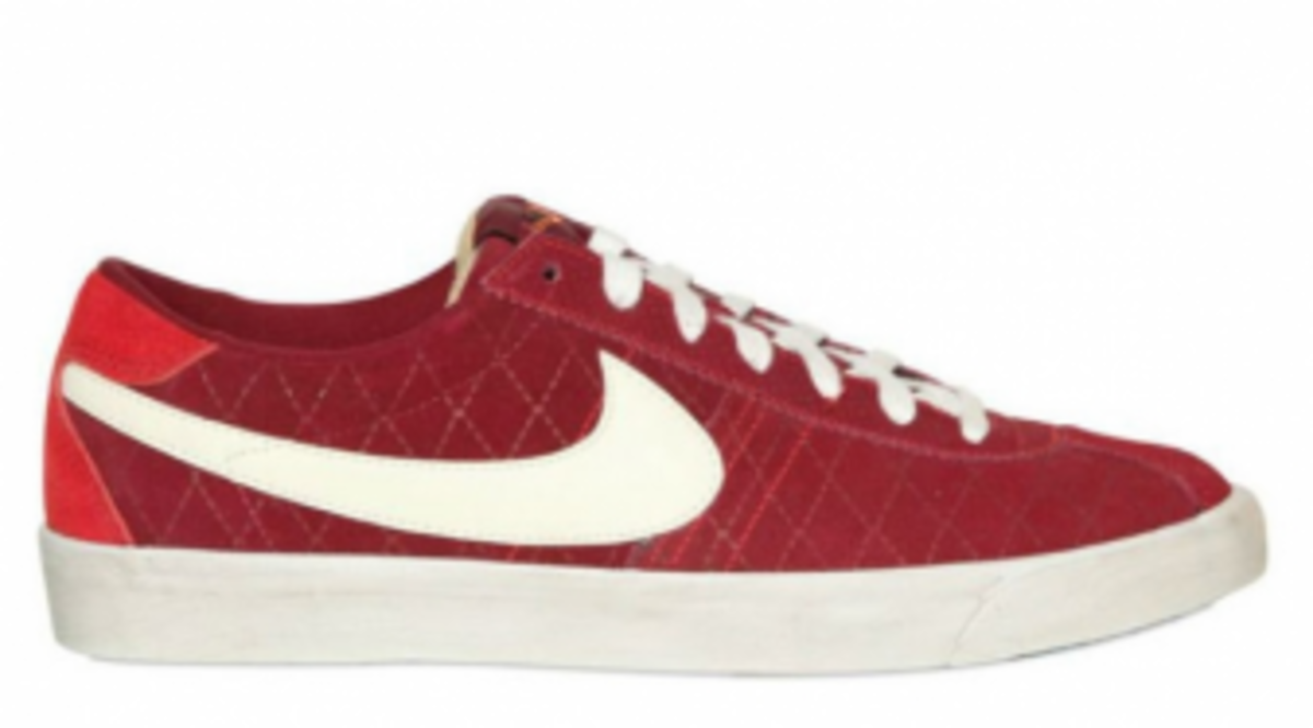 nike bruin white red