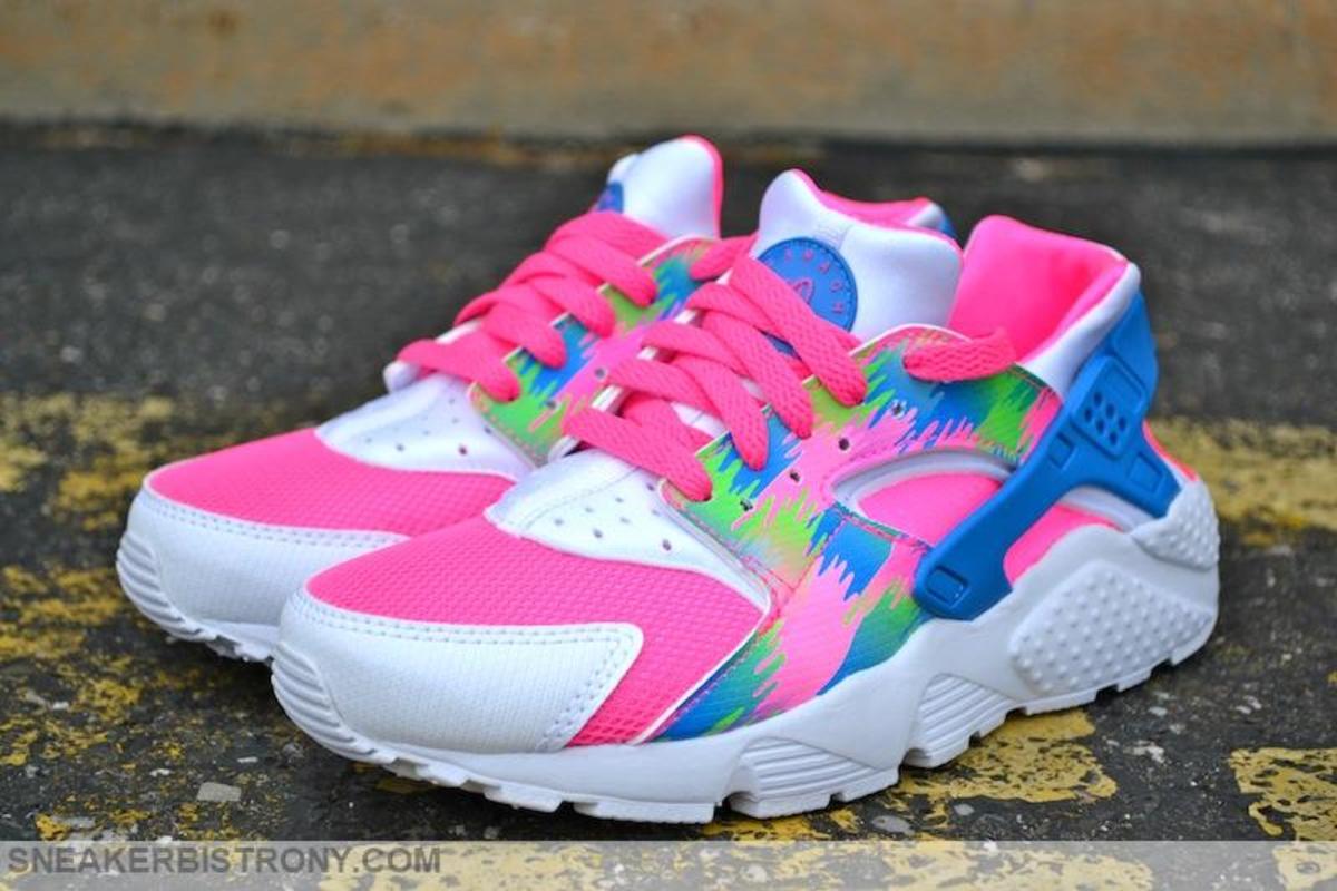 green and pink huaraches