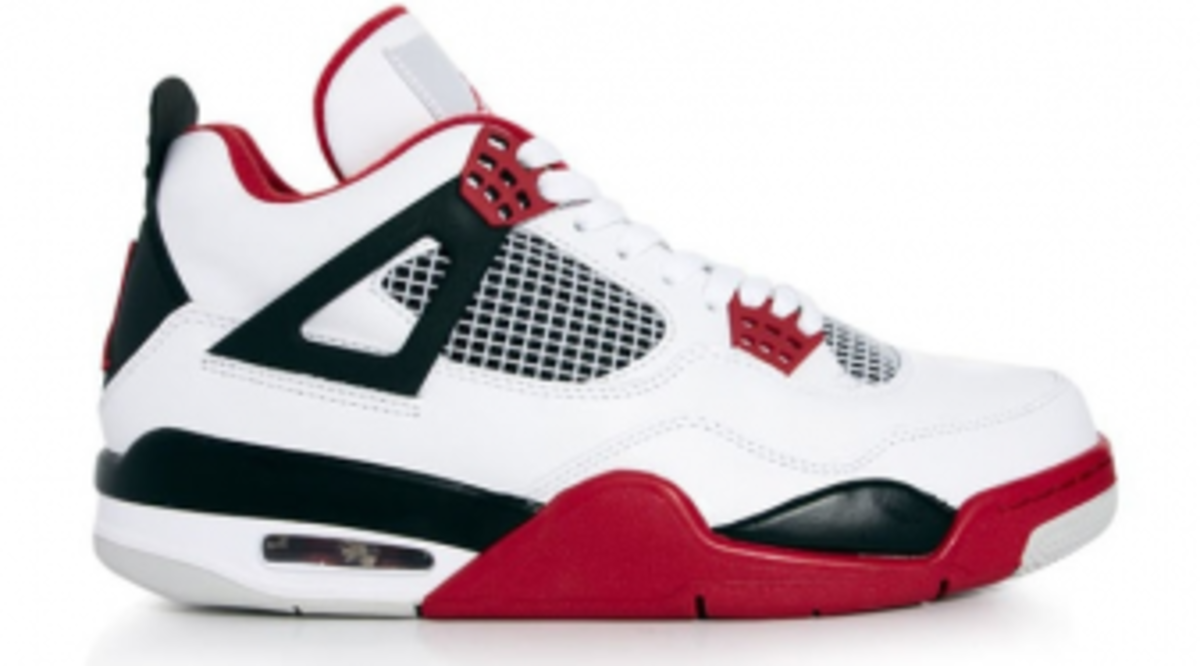 jordan 4 fire red fits