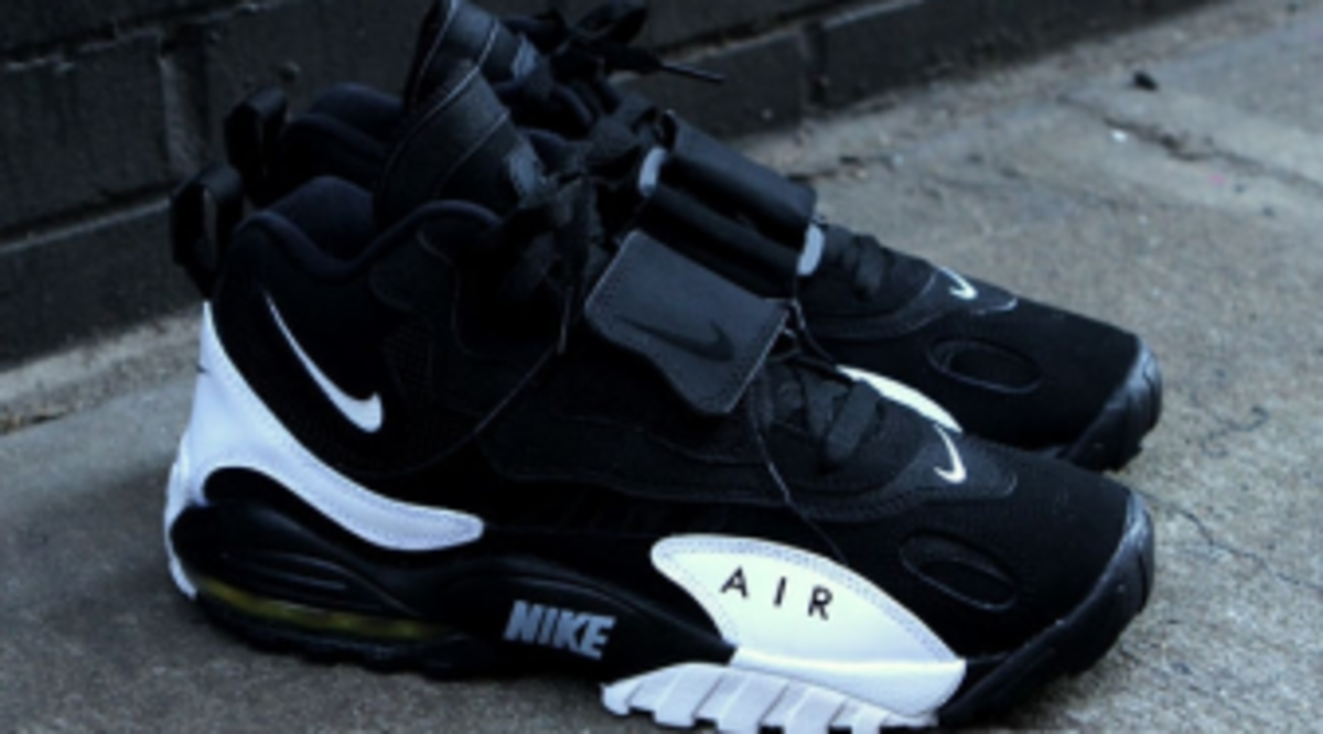 nike air max speed turf black voltage yellow