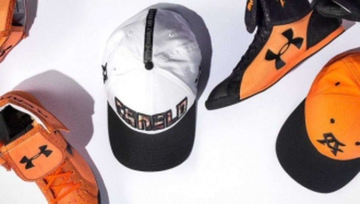 Canelo Alvarez�s Under Armour Fight Boots &amp; Gear for