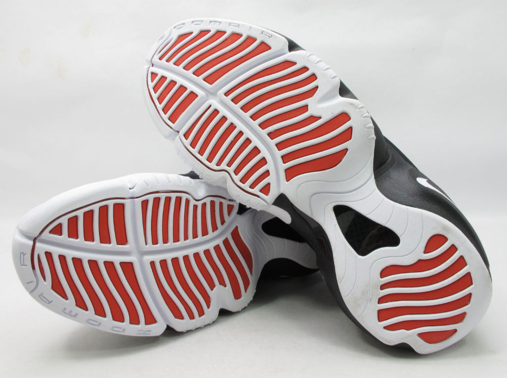 Nike Air Zoom Flight The Glove Black White University Red Release Date 616772-001 (2)