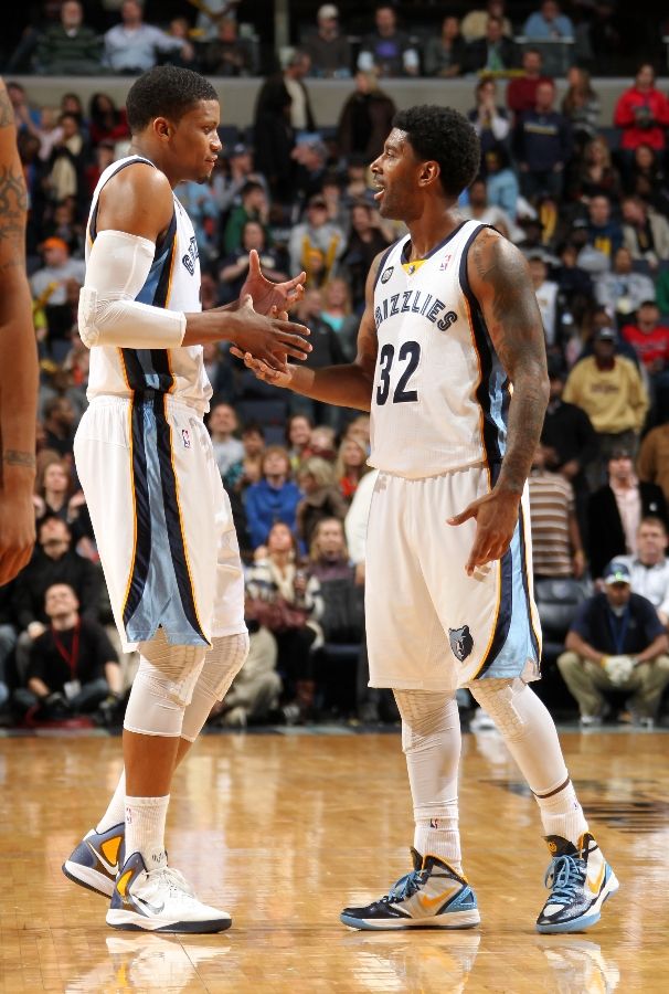 Rudy Gay wearing Nike Zoom Hyperenforcer; O.J. Mayo wearing Nike Zoom Hyperdunk 2011