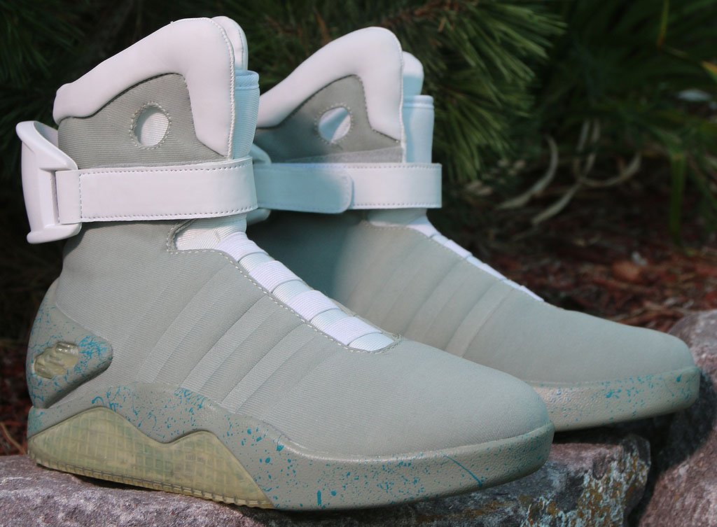 Nike MAG Back to the Future Costume Shoes (2)