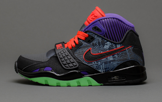 Nike Air Trainer SC II Megatron reflective circuitry and glow outrigger