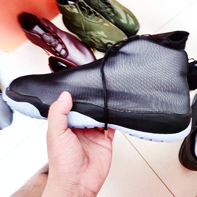 Air Jordan Future Black (2)