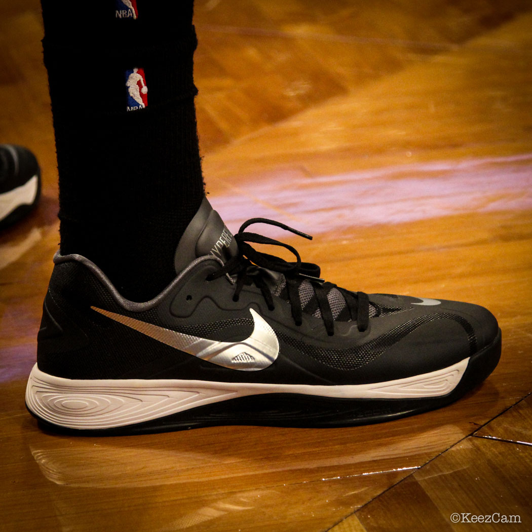 SoleWatch // Up Close At Barclays for Nets vs Lakers - Nike Hyperfuse 2012 Low