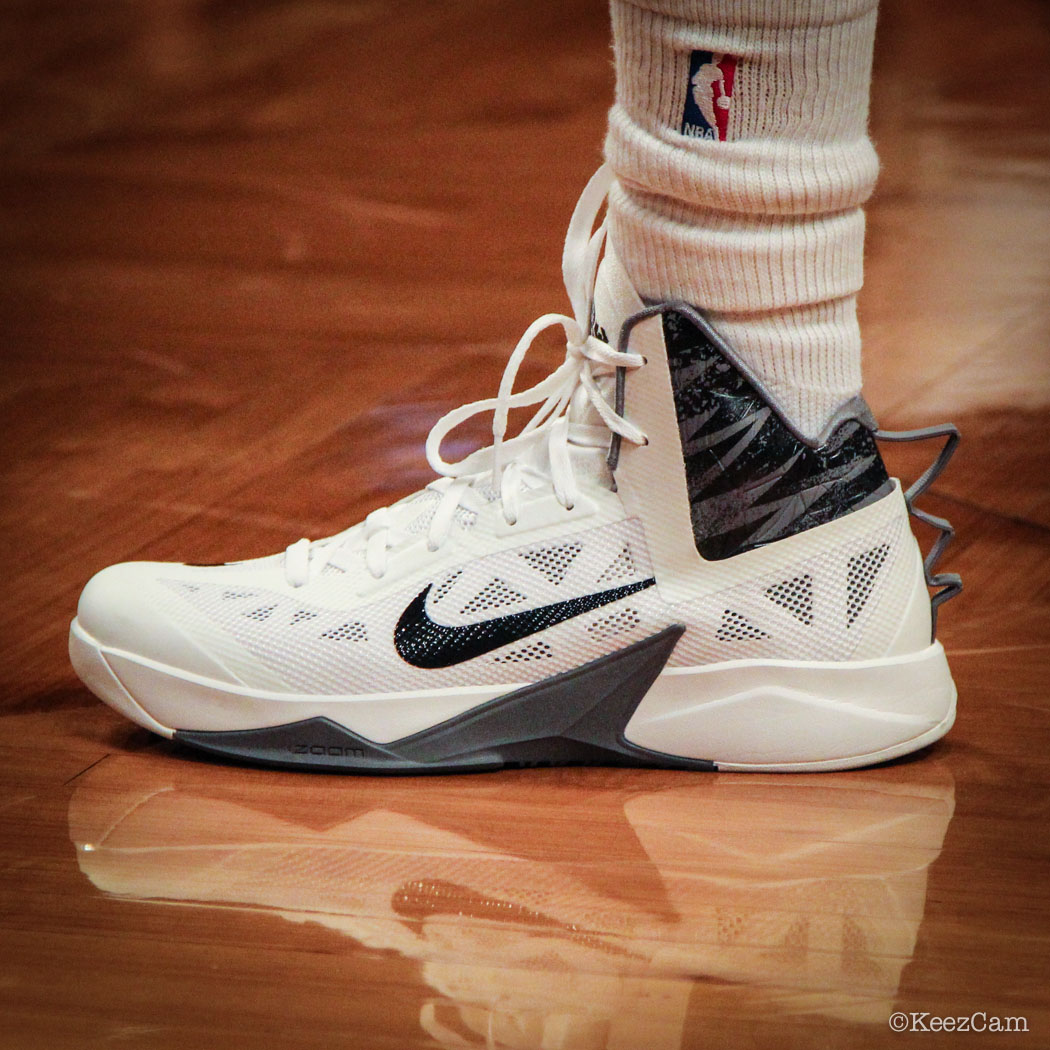 SoleWatch // Up Close At Barclays for Nets vs Clippers - Deron Williams wearing Nike Zoom Hyperfuse 2013 PE