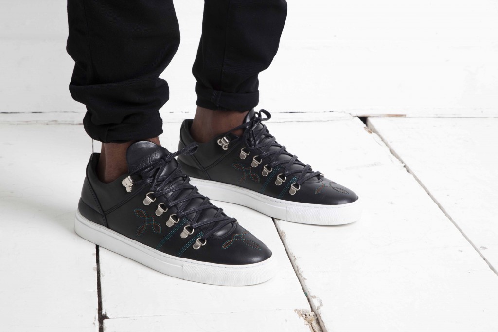 Filling Pieces Spring Summer 2014 Mountain Cut black stitch