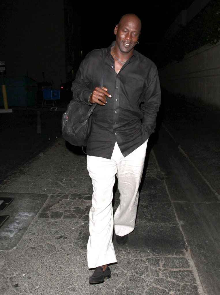 Michael Jordan Has Lunch with Kobe Bryant in Beverly Hills (2)