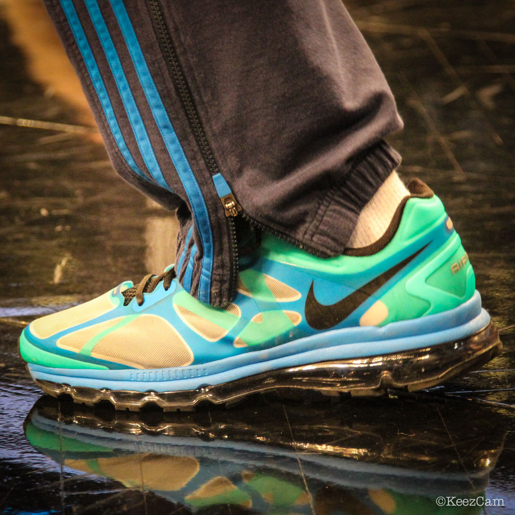 Rick Carlisle wearing Nike Air Max 2012