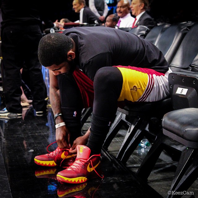 Kyrie Irving wearing Red NIKEiD Kyrie 1 (3)