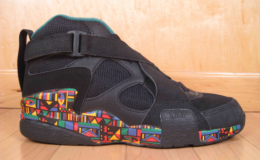 The Top 10 Strapped Sneakers of All-Time: Nike Air Raid