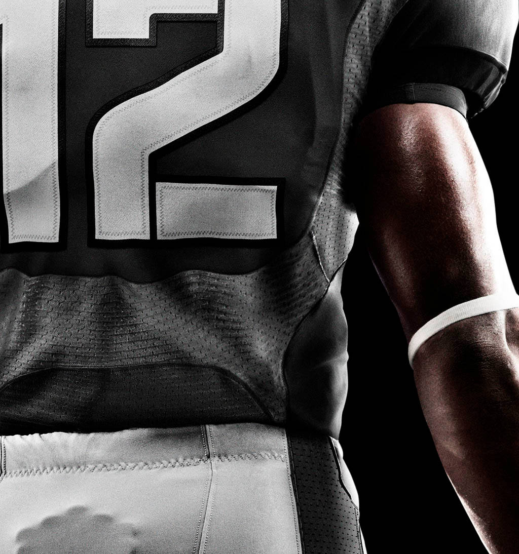 The Nike Elite 51 NFL Football Uniform (6)