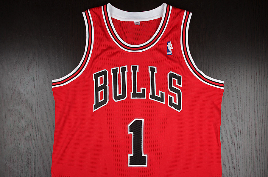 Jersey Spotlight // Derrick Rose Chicago Bulls adidas REV30 (6)