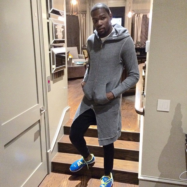 Kevin Durant wearing Nike Free Trainer 3.0