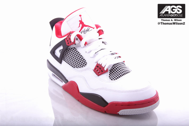 Air Jordan Retro 4 Whitevarsity Red Black Sole Collector