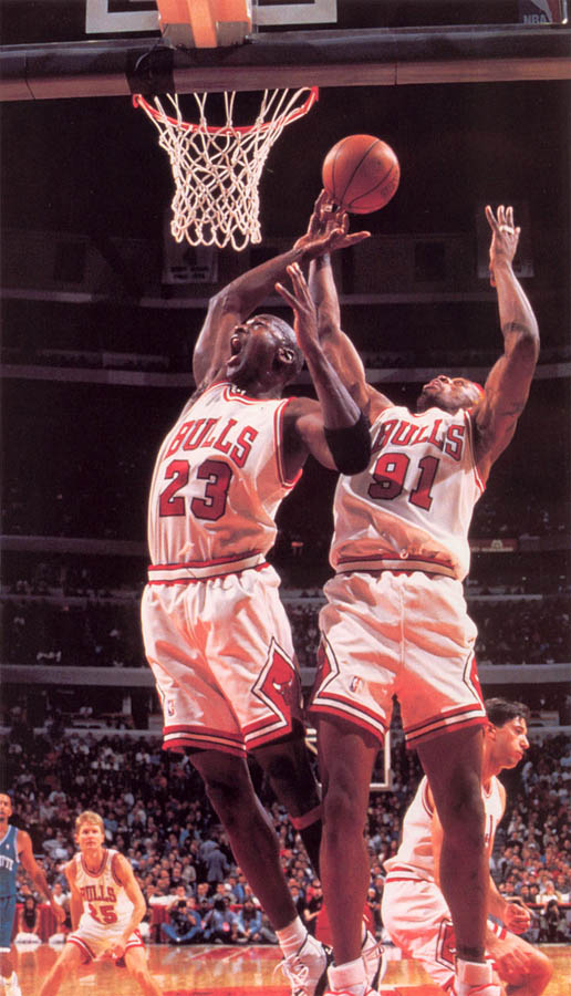 Michael Jordan wearing Air Jordan XI 11 Concord (6)
