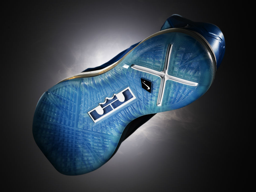 Nike LeBron X 10 Introduced Blue Diamond (2)