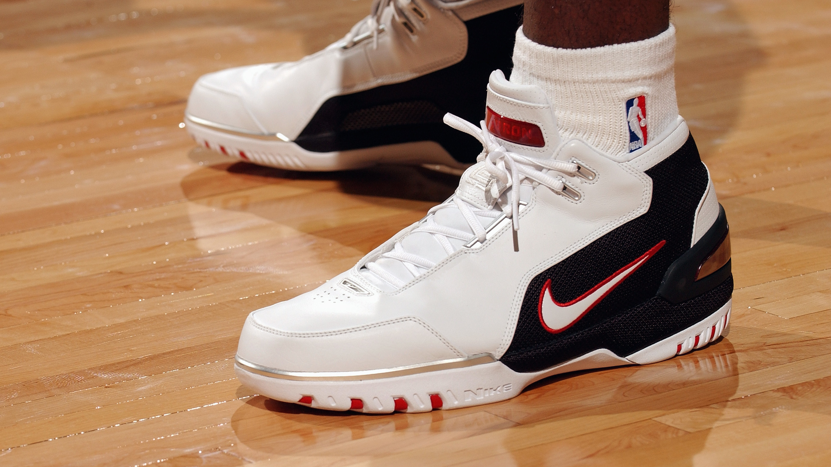 LeBron James' Debut Sneakers Are Returning This Year