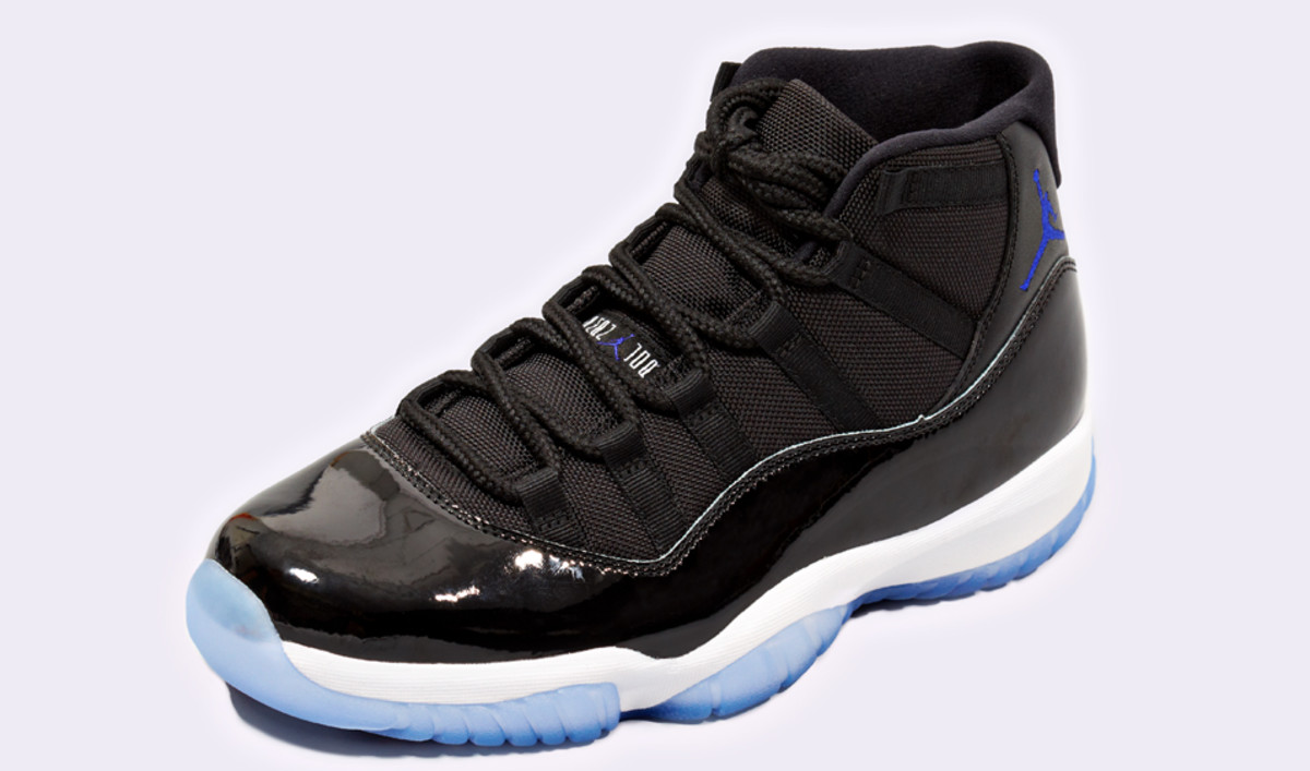 space jam sneakers locker