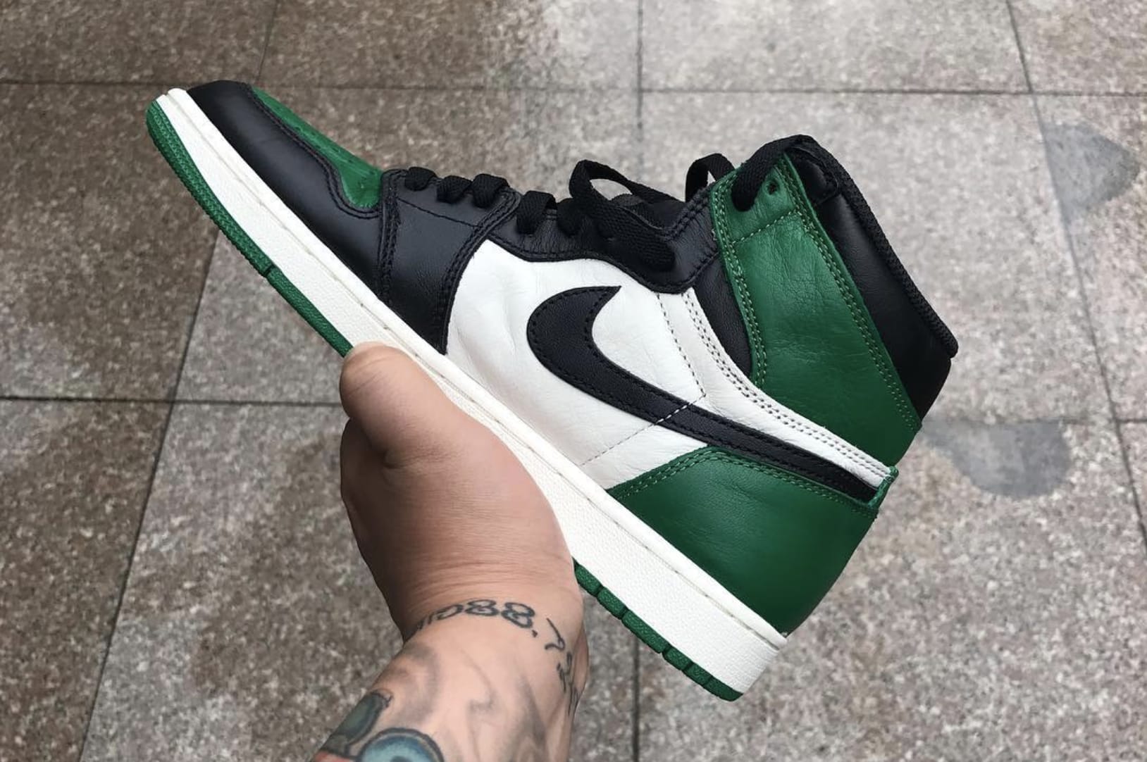 best retro shoes to play basketball in