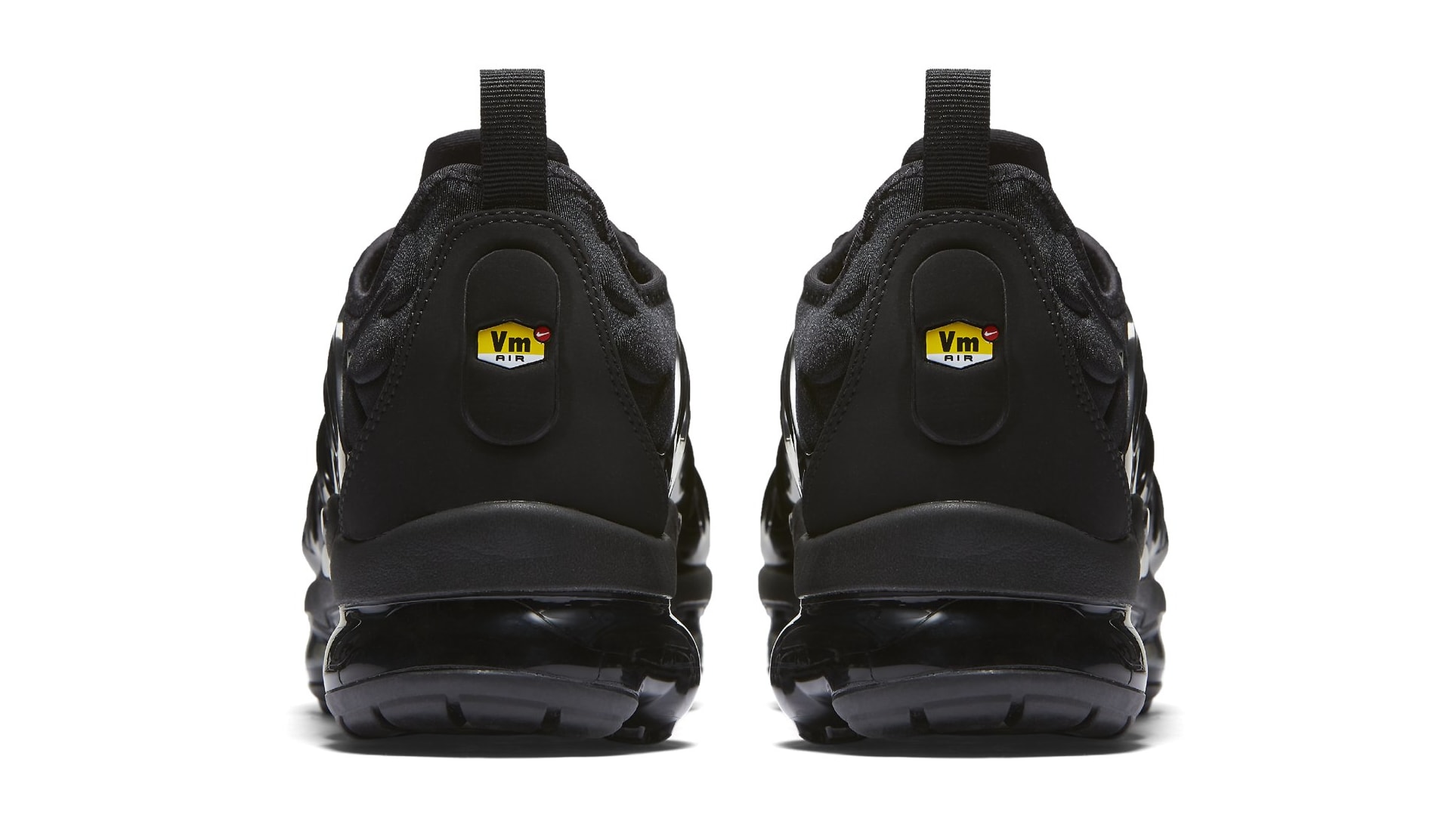 nike vm plus triple black