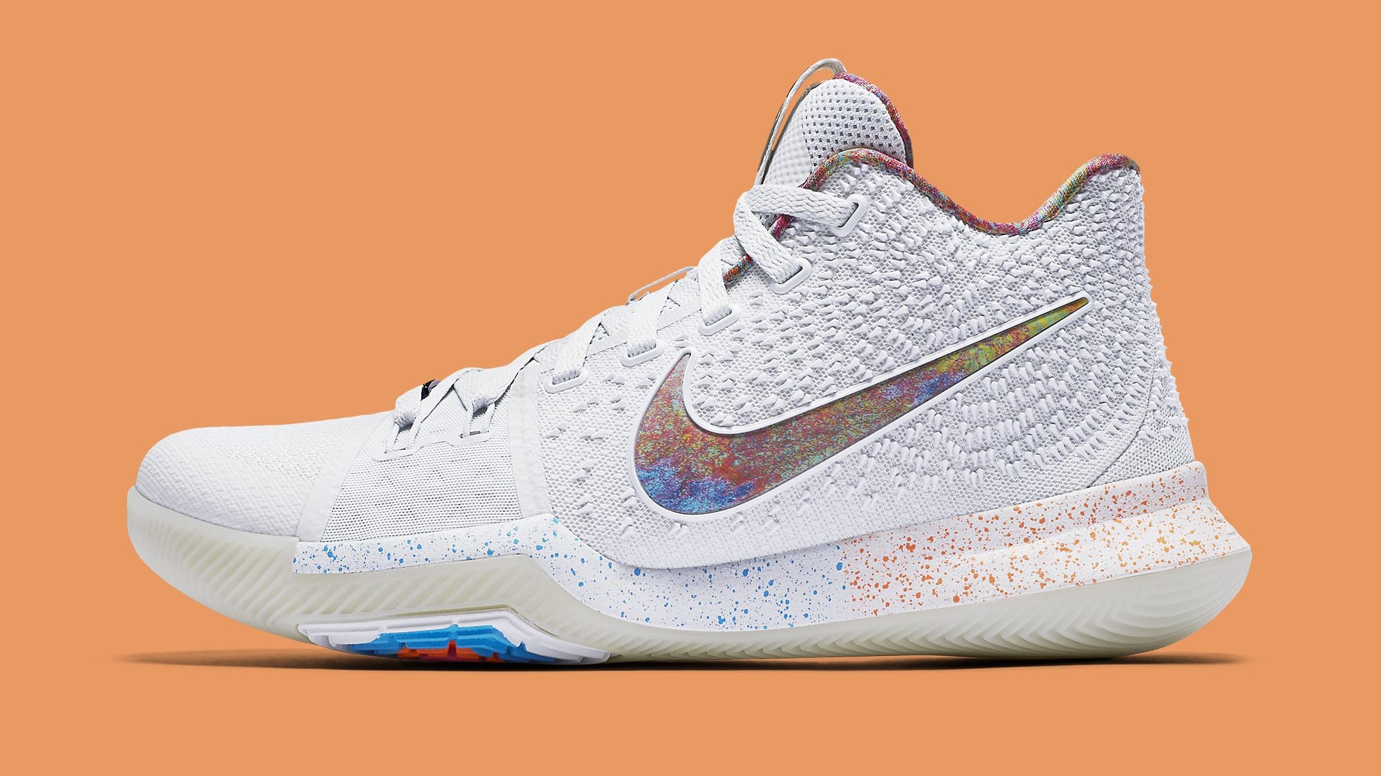 kyrie 3 low footlocker
