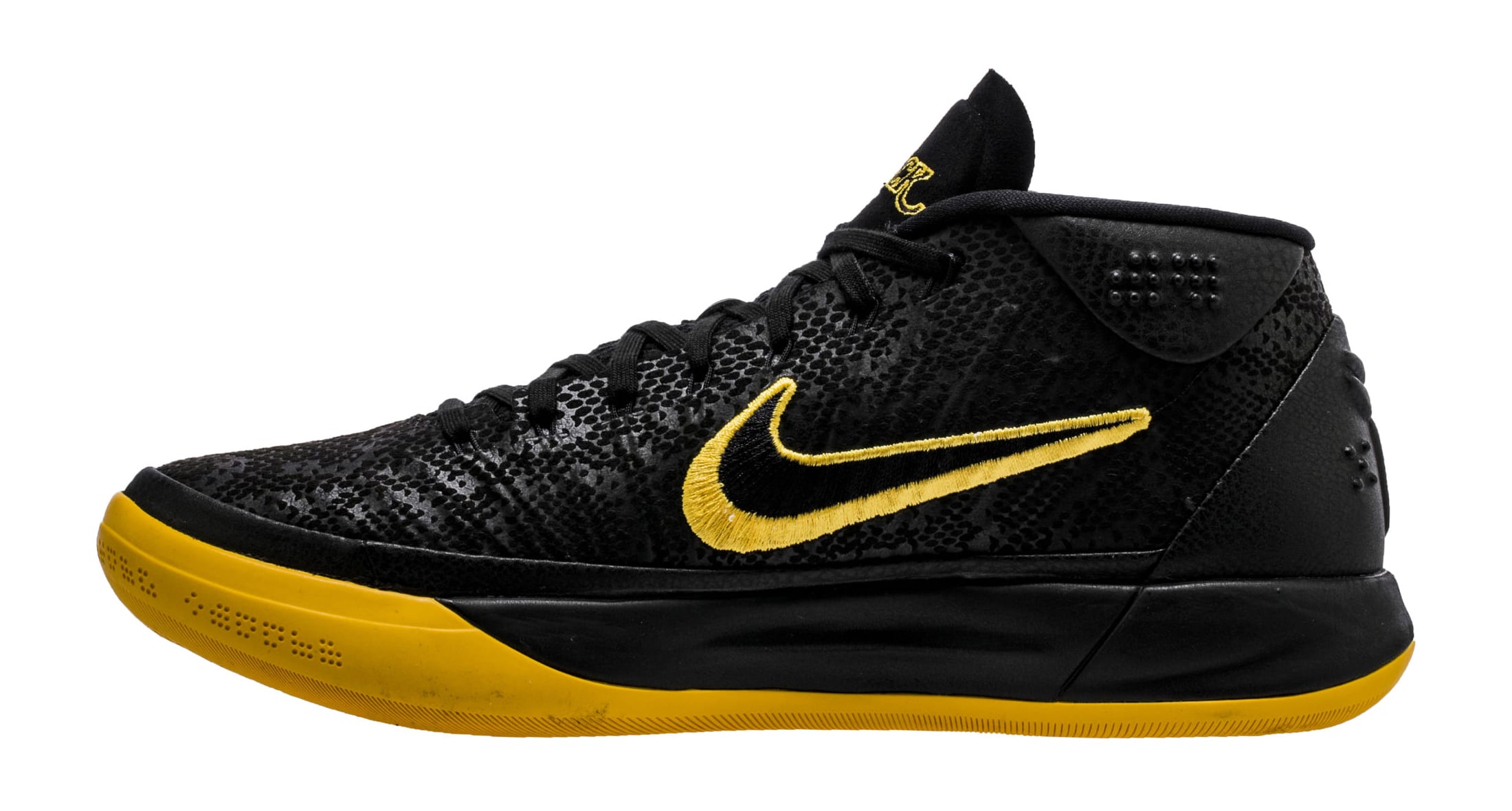nike kobe mentality black mamba