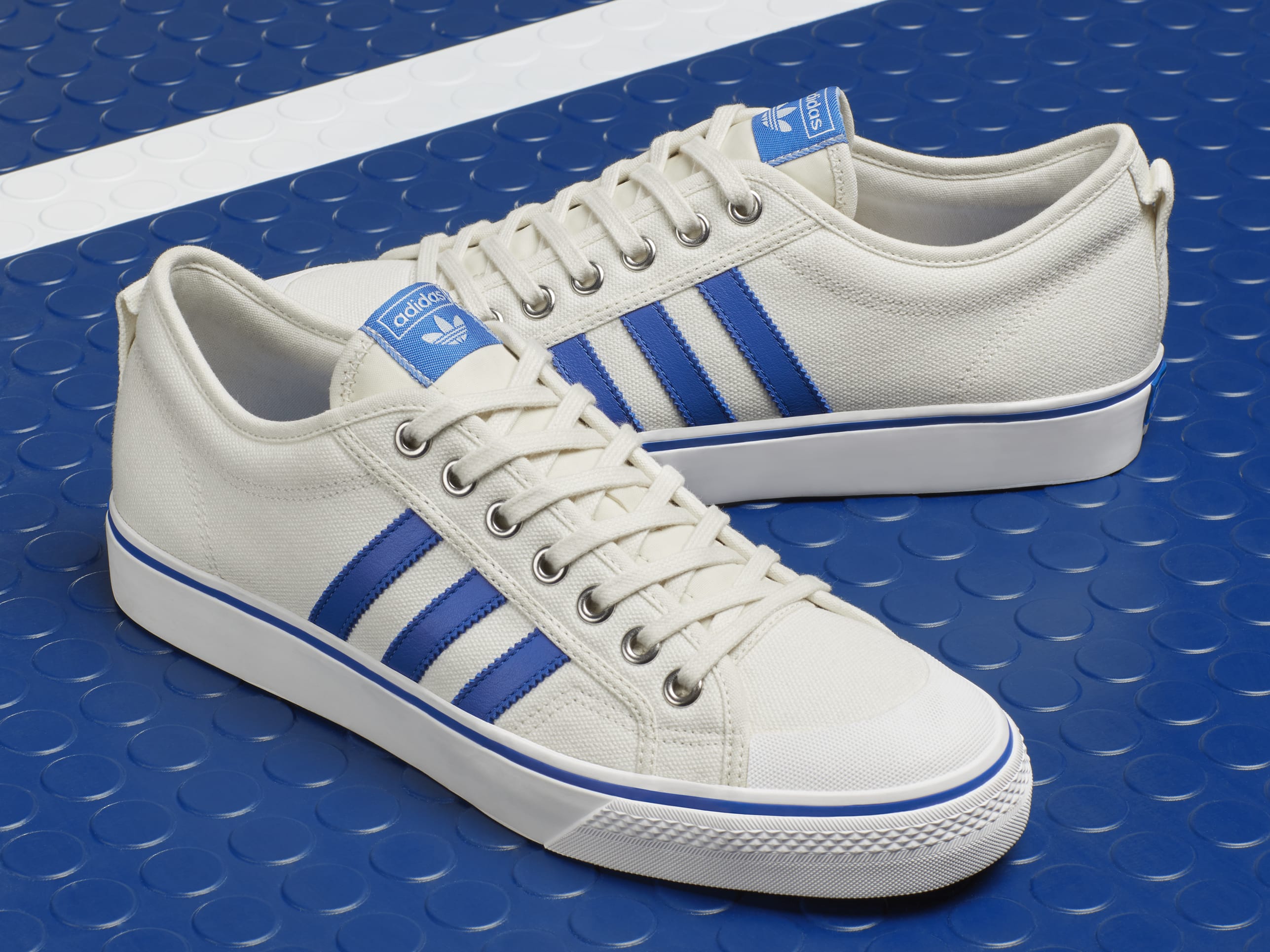 adidas floral nizza
