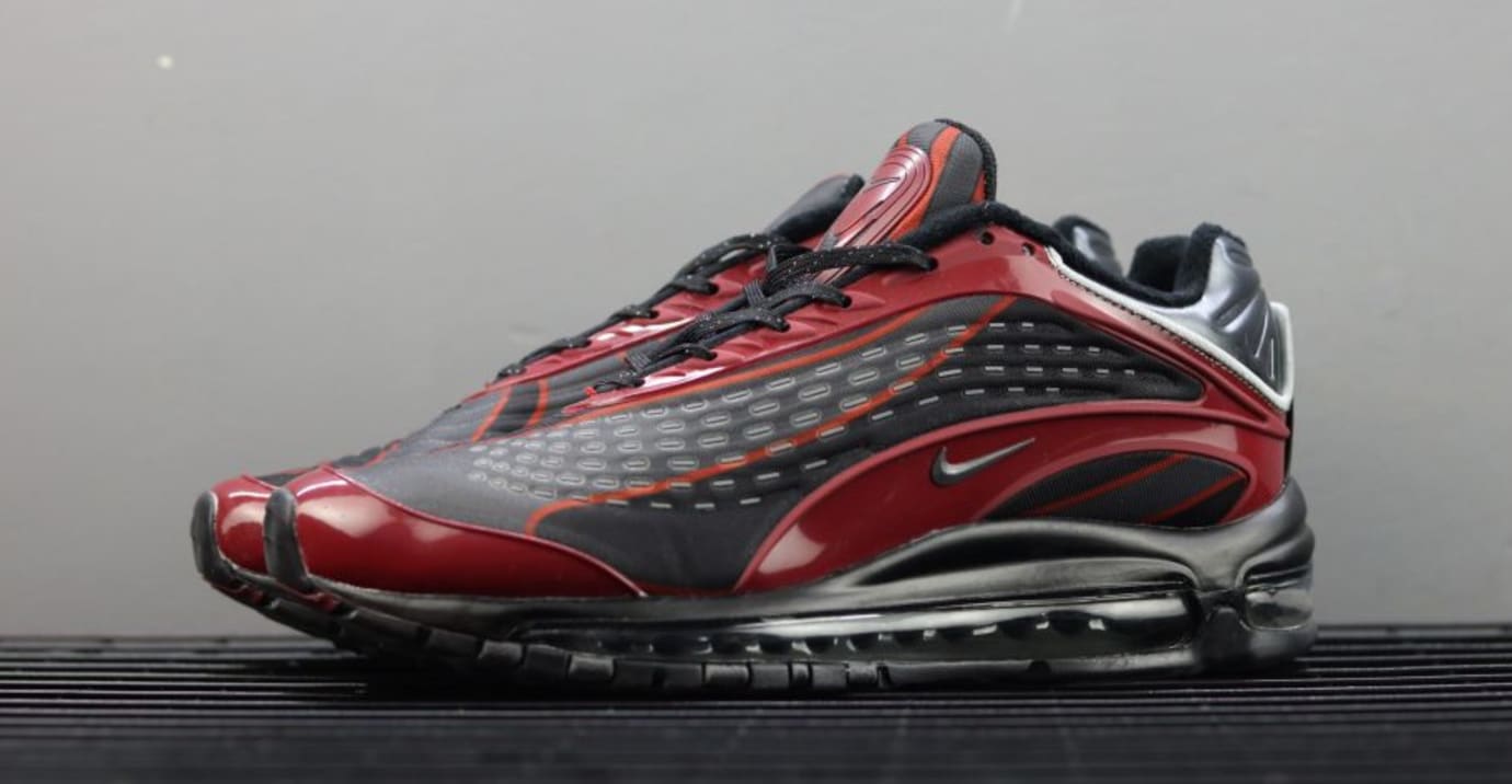 nike deluxe skepta