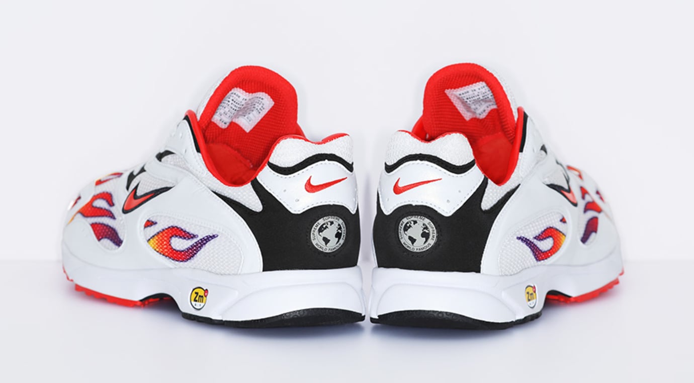 nike x supreme zoom streak spectrum plus