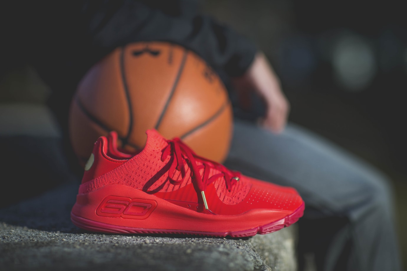 curry 4 low orange