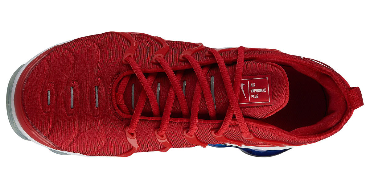 white red blue vapormax