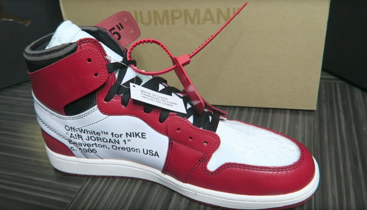 nike off white red tag