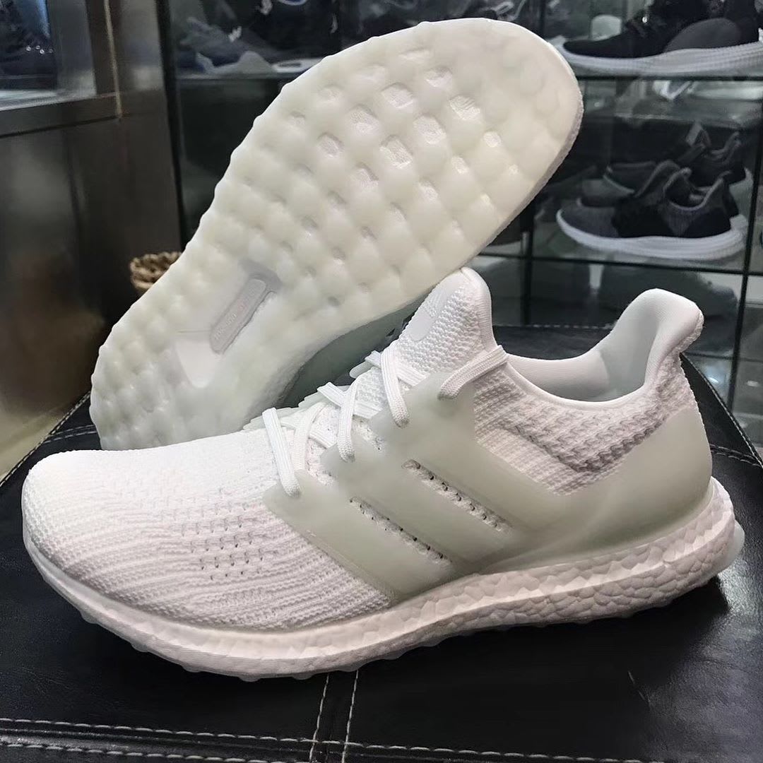 Which Ultra Boost 4.0 to get Clima Black, Clima White or Cookies