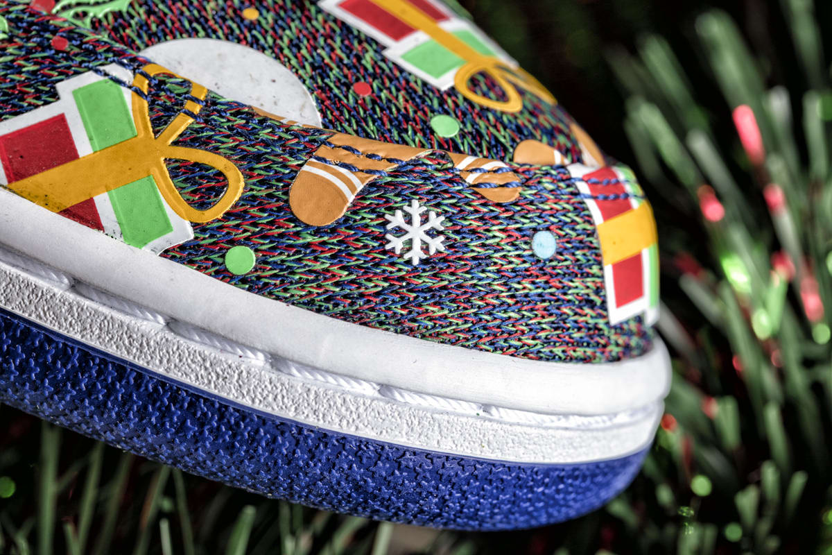 ugly sweater nike dunks
