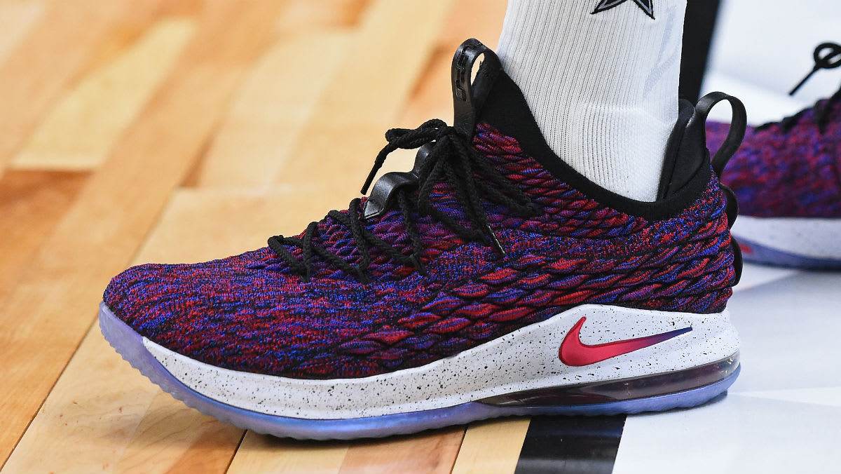 lebron james low top sneakers