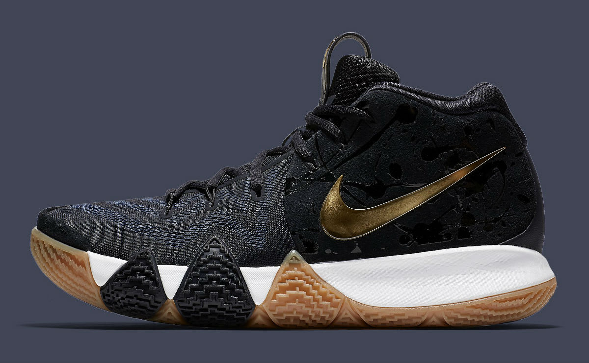 kyrie 4 bottom