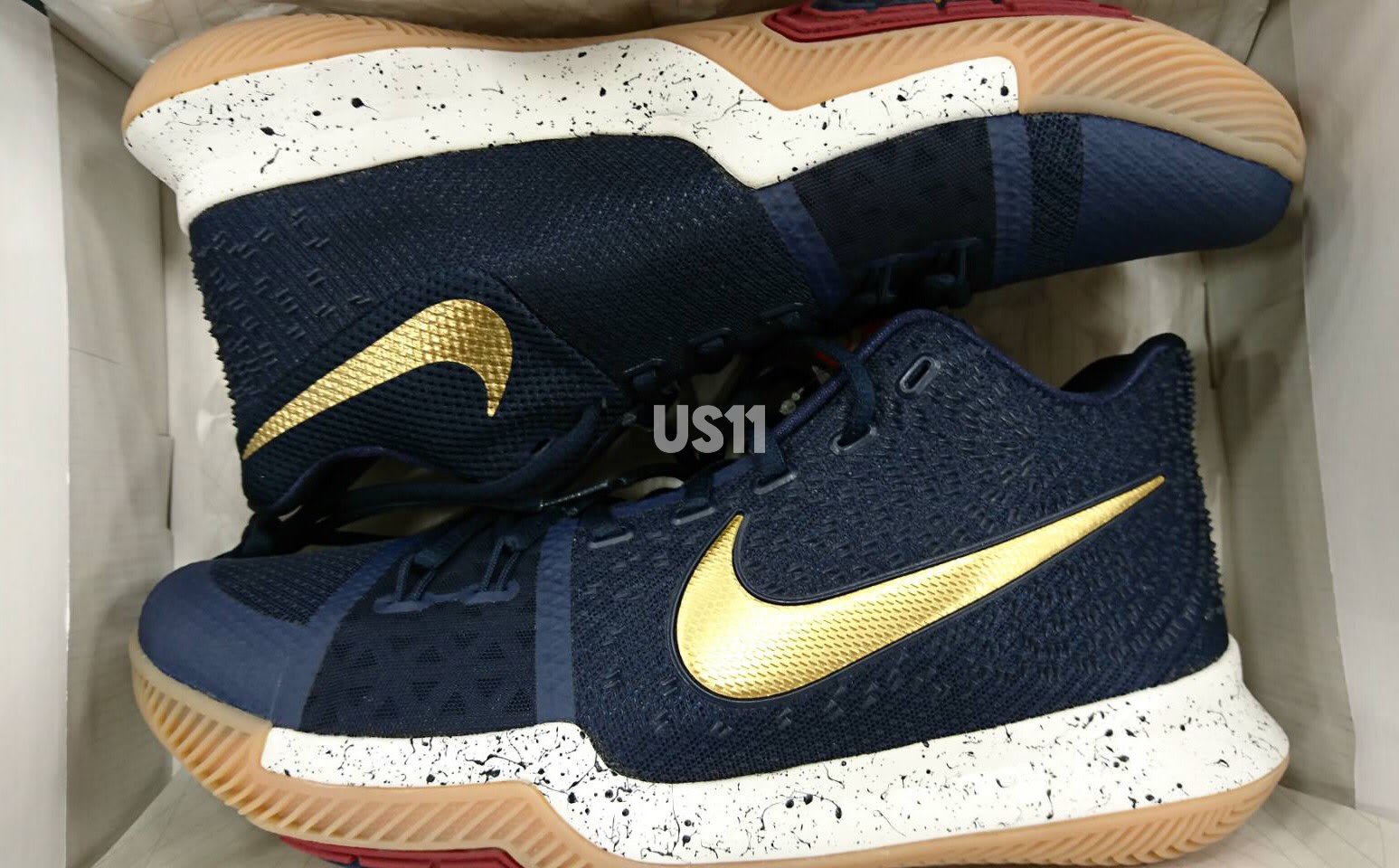 grey and gold kyries