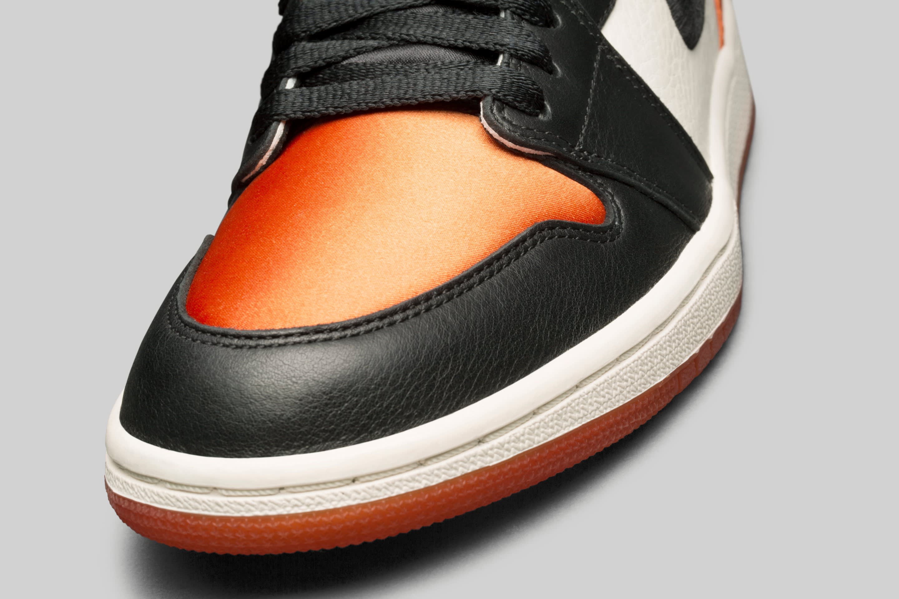 shattered backboard 1s size 12