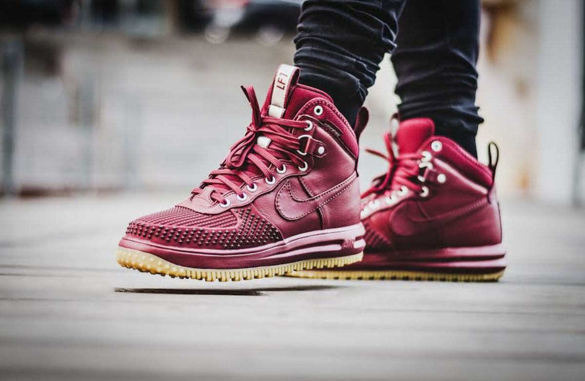 nike lunar force 1 duckboot red and black