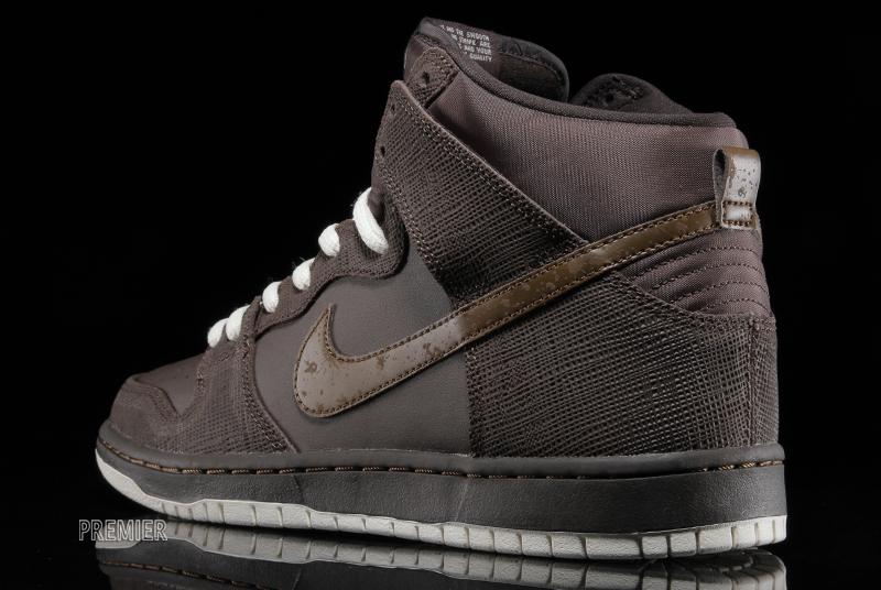 Nike SB Dunk High Pro - Baroque Brown / Dark Khaki | Complex