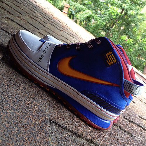 Spotlight // Pickups of the Week 5.26.13 - Nike Zoom LeBron VI Superman by RedJon