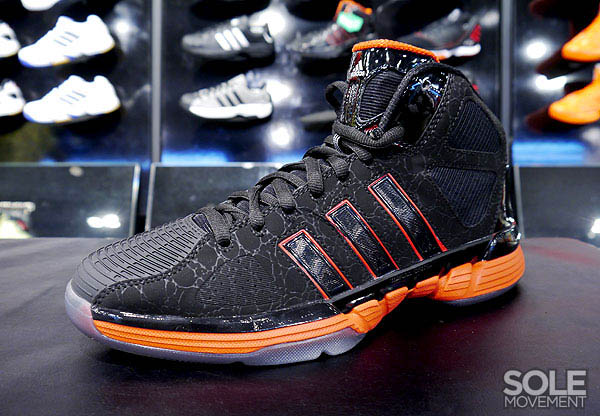 adidas Rose 3 Black/White/Light Scarlet