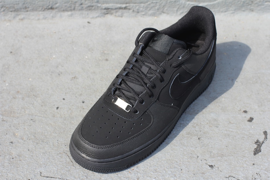 nike air force 1 low triple black suede