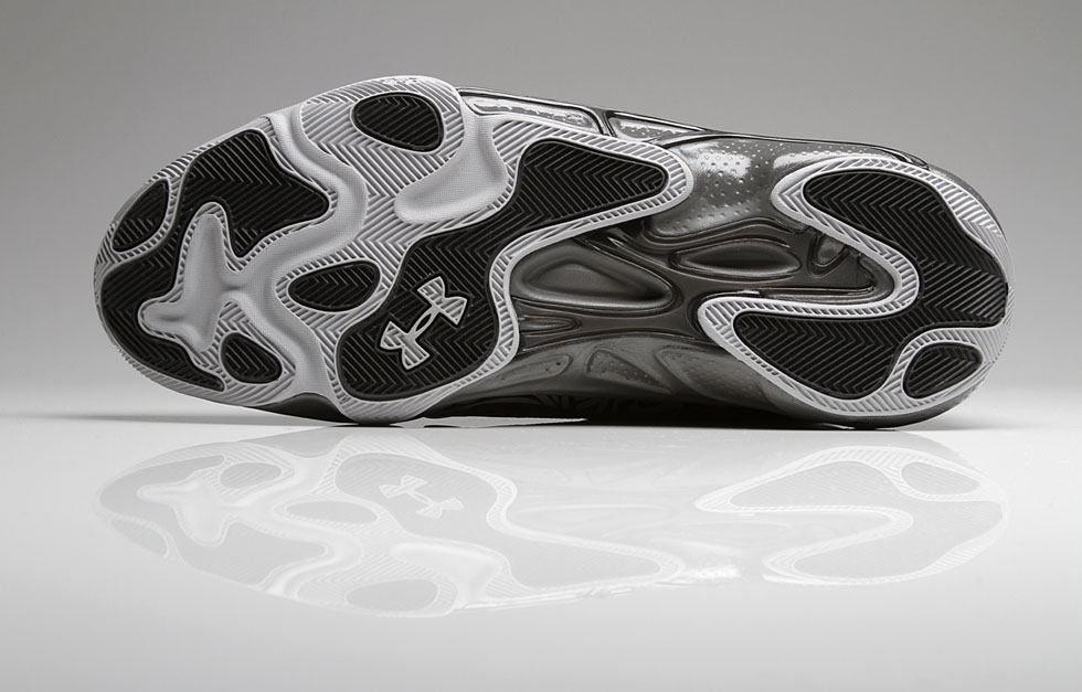 Kemba Walker Under Armour Anatomix Spawn Bronx PE (6)