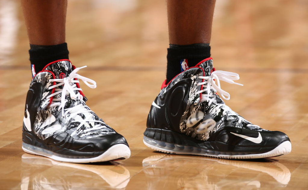 Chris Bosh wearing Nike Air Max Hyperposite PE